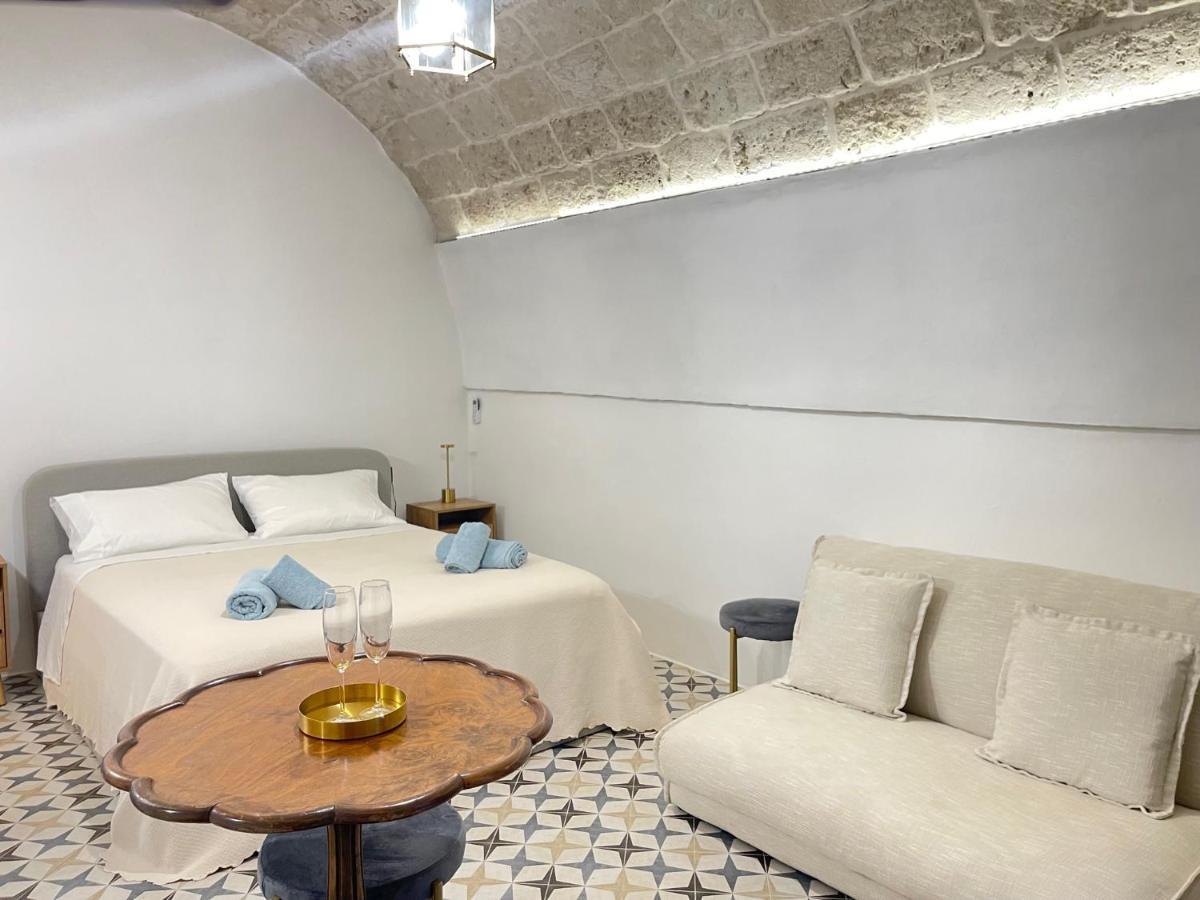 Luxury Studio, Ostuni Center Apartment ภายนอก รูปภาพ