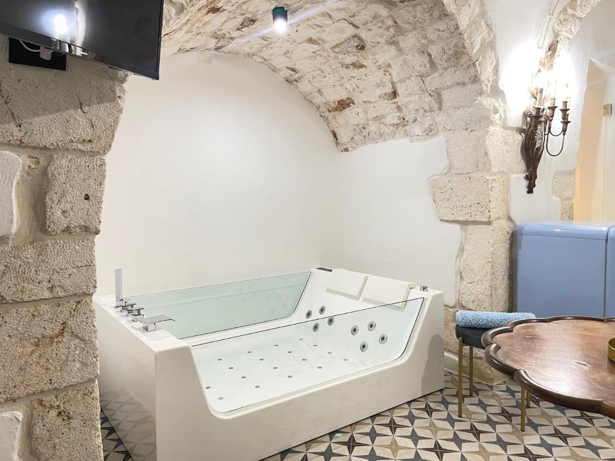 Luxury Studio, Ostuni Center Apartment ภายนอก รูปภาพ