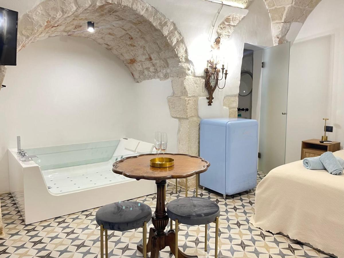 Luxury Studio, Ostuni Center Apartment ภายนอก รูปภาพ
